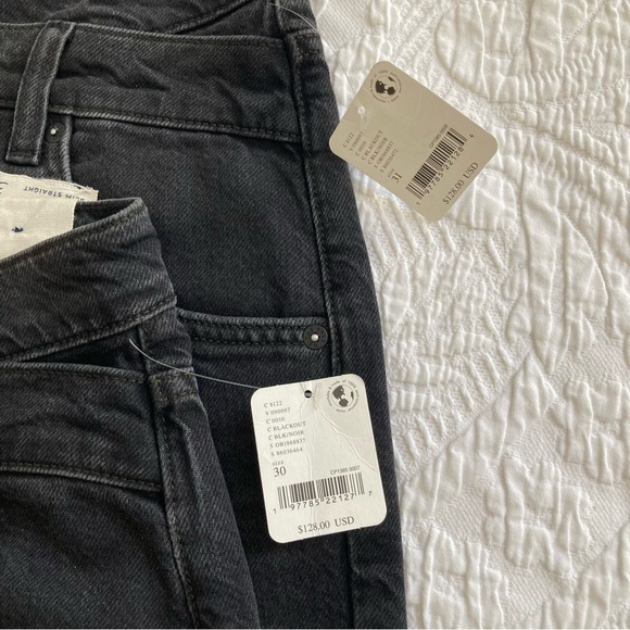 NWT Free People jeans crossroads blackout mid rise straight button fly - Picture 3 of 14